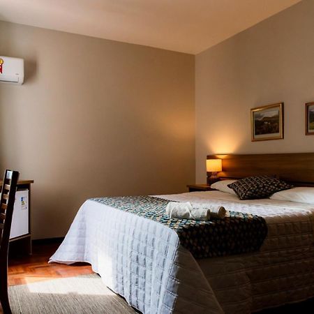 Hotel San Rafael Porto Uniao Buitenkant foto